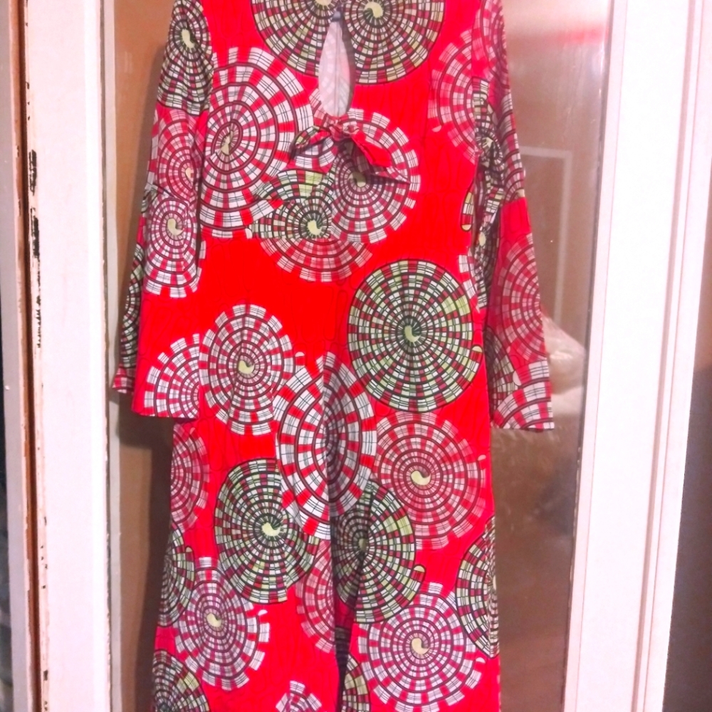 Large long multicolor dress